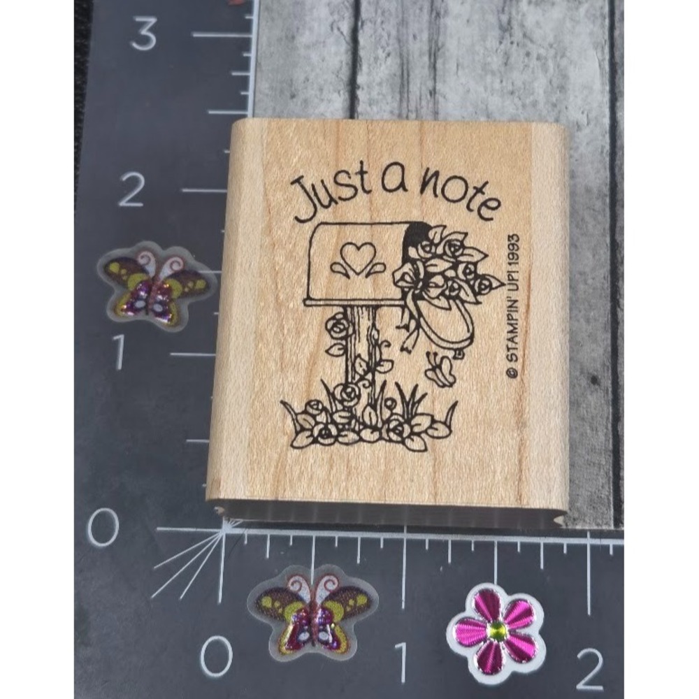 Stampin' Up! Just A Note Flowers Mailbox 1993 Rubber Stamp Wood #P40